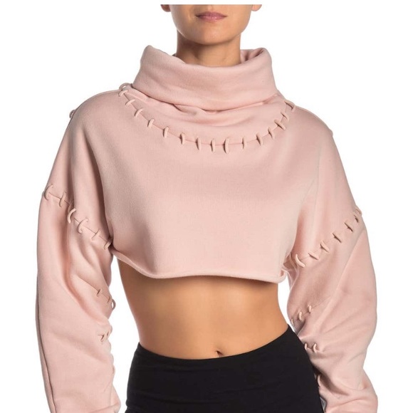 ALO Yoga Other - ISO Alo splice crop sweater